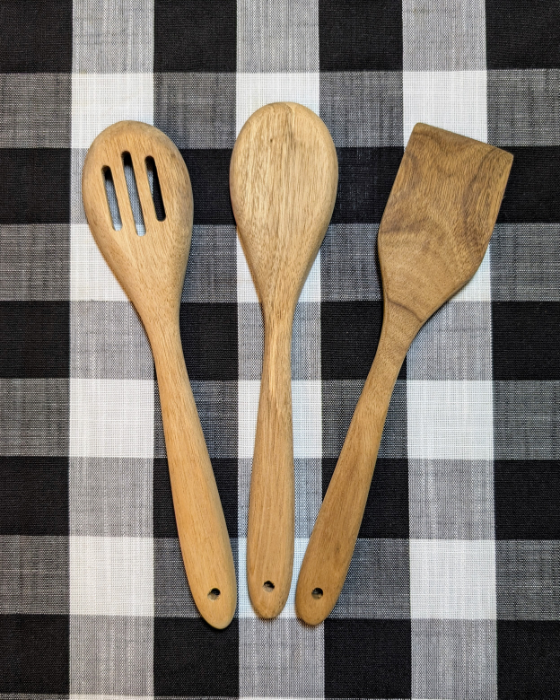 🍴 Set of 3 Acacia Wood Cooking Utensils – Gently Used - photo 2