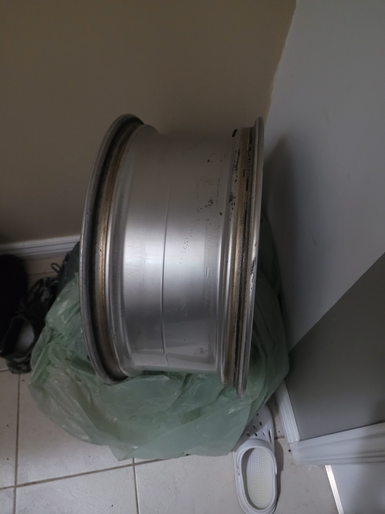 Used Car Rim