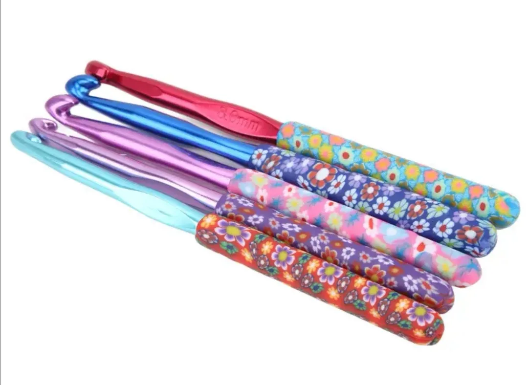 Colorful Crochet Hooks Set thumbnail