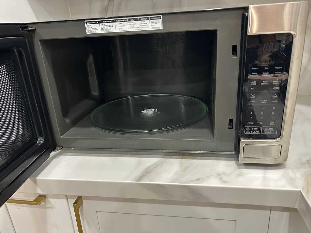 LG Microwave - Stainless Steel - photo 3