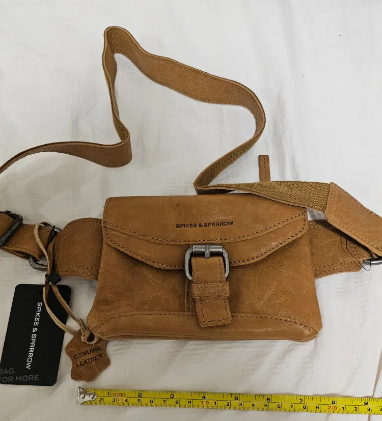 Spikes & Sparrow Leather Belt Bag image indicator(2)