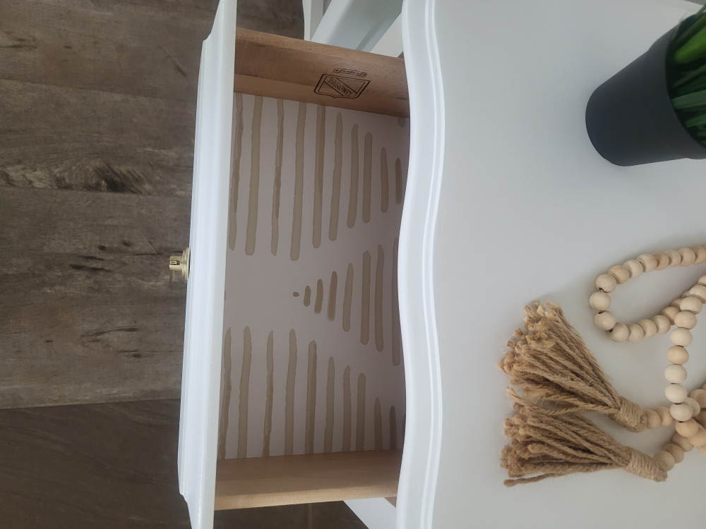 Matching White Nightstands - photo 3