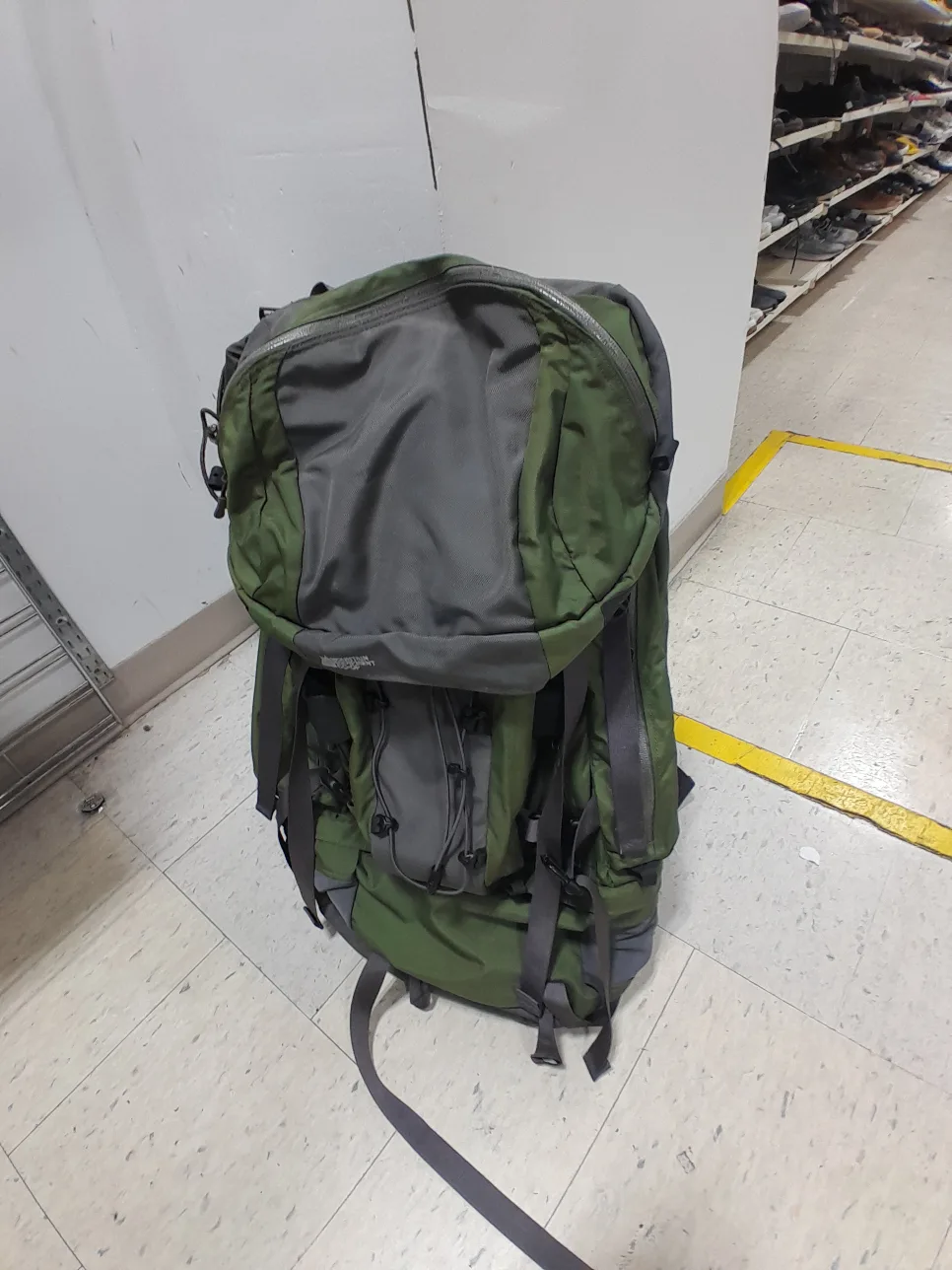 Green and Grey Backpack Original Mountain Equip 80L thumbnail