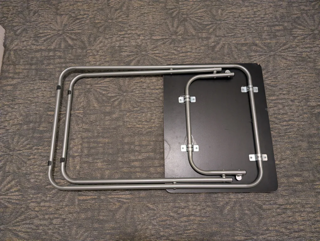 Folding Table - Lightweight & Portable image indicator(3)