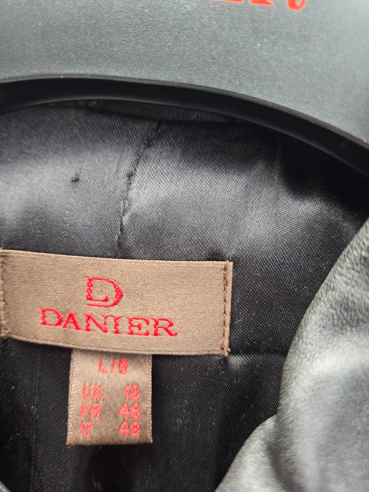 Danier Black Leather Jacket image indicator(6)