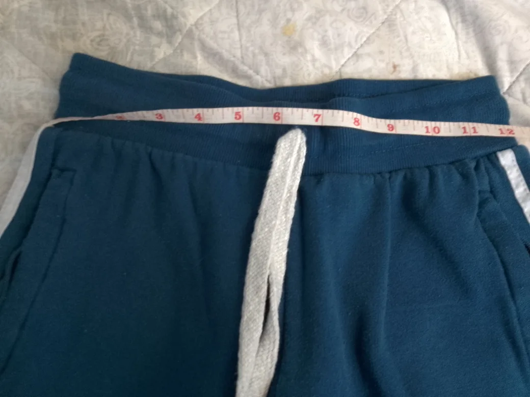 Dark blue pair of sweatpants #freecycle 🥕🌟 image indicator(2)