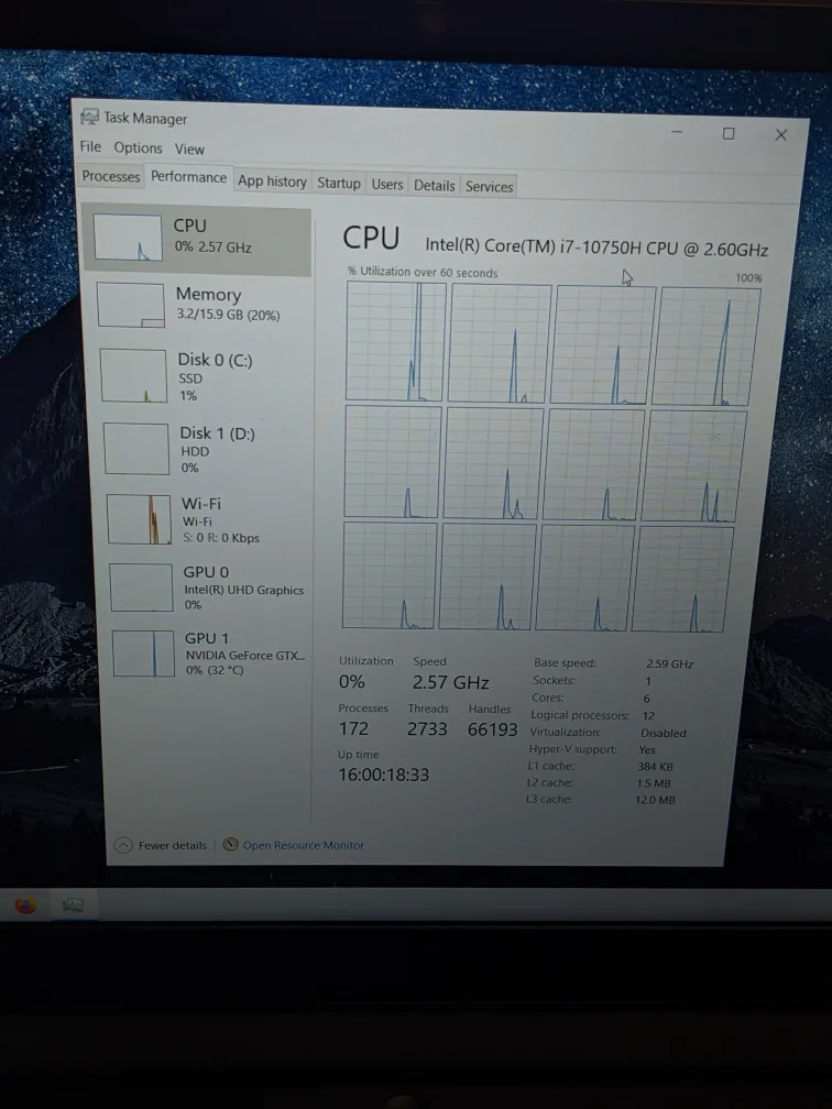Lenovo IdeaPad gaming 3i laptop image indicator(9)