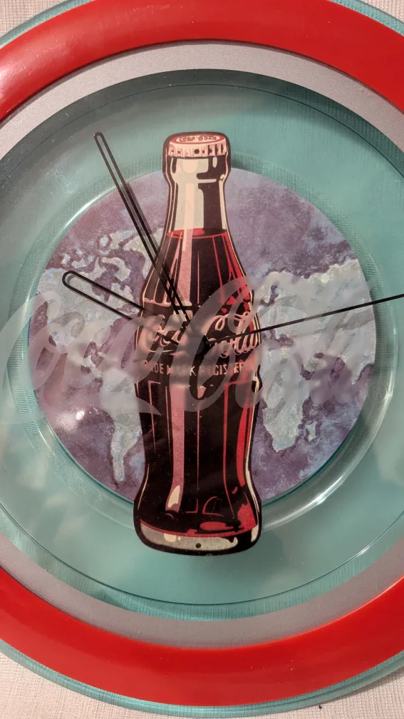 Coca-Cola Clock battery operated image indicator(2)