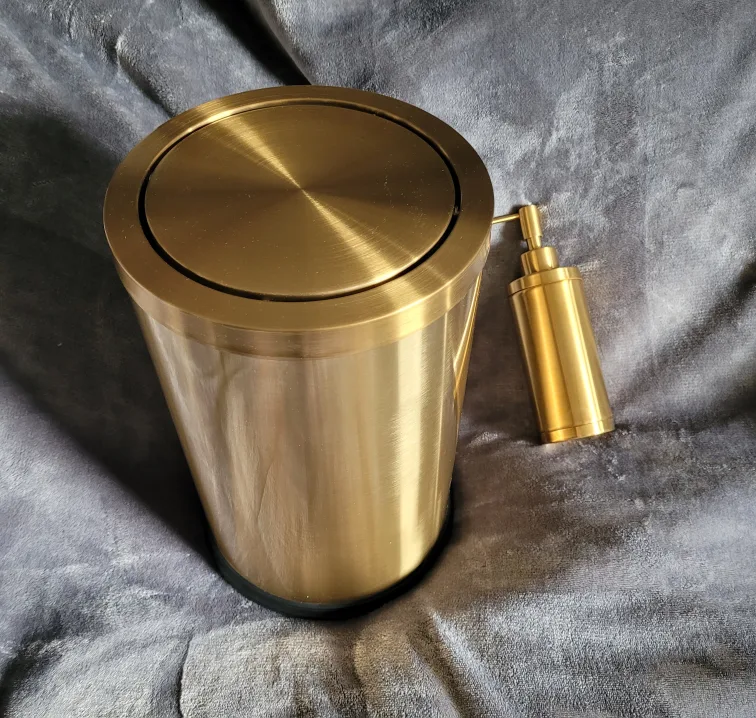 Gold-Toned Stainless Steel Bathroom Set image indicator(2)