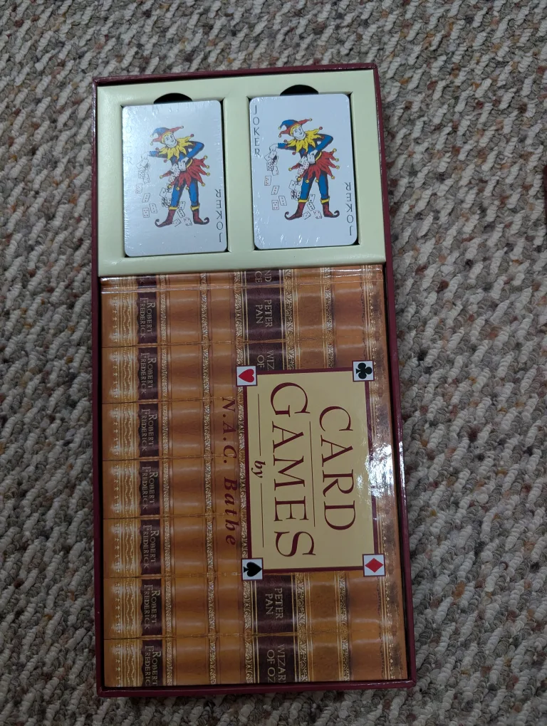 Card Games Gift Set image indicator(2)