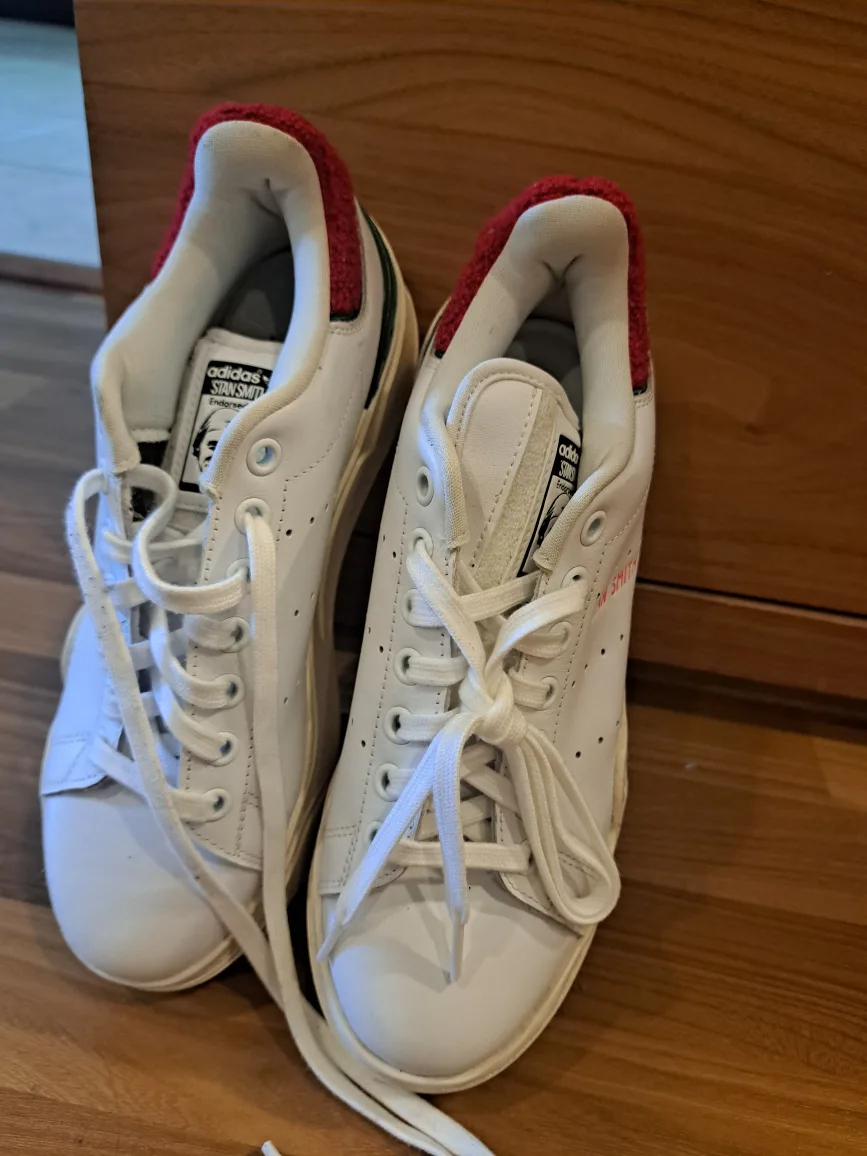 Adidas Stan Smith White Sneakers image indicator(2)