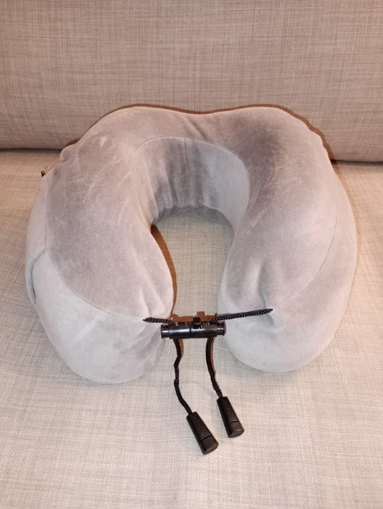 Neck Cushion thumbnail