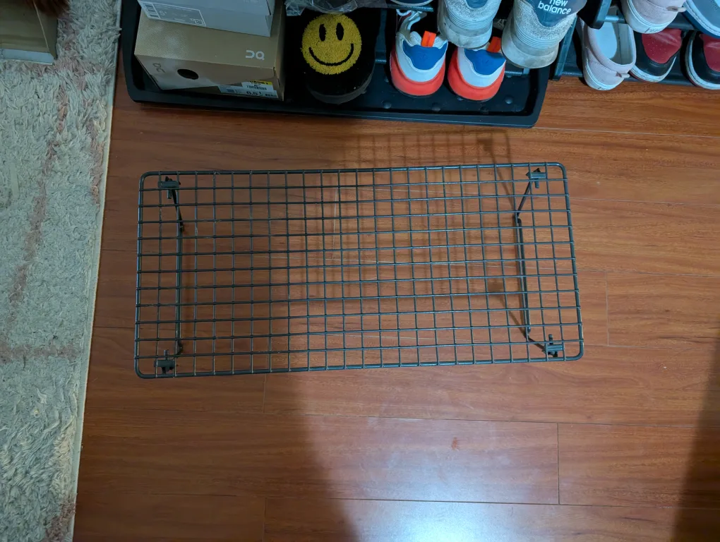 ikea foot rack thumbnail