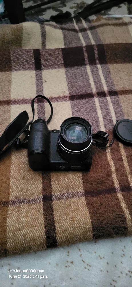 Fujifilm FinePix S1800 Digital Camera image indicator(3)