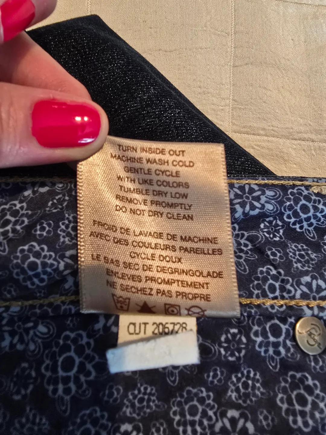 Paige Denim Jeans image indicator(5)