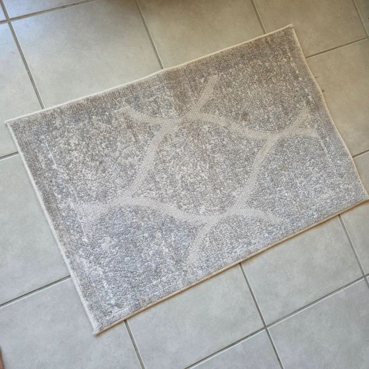 Grey Patterned Door Mat #freecycle thumbnail