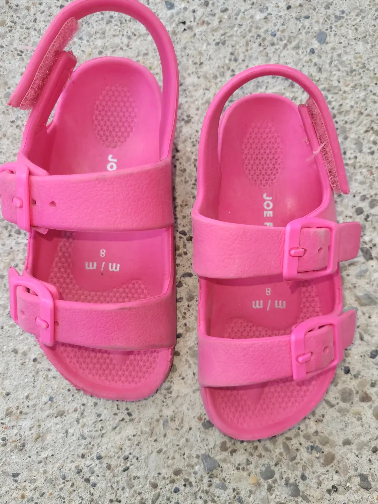 Joe Fresh Pink Sandals