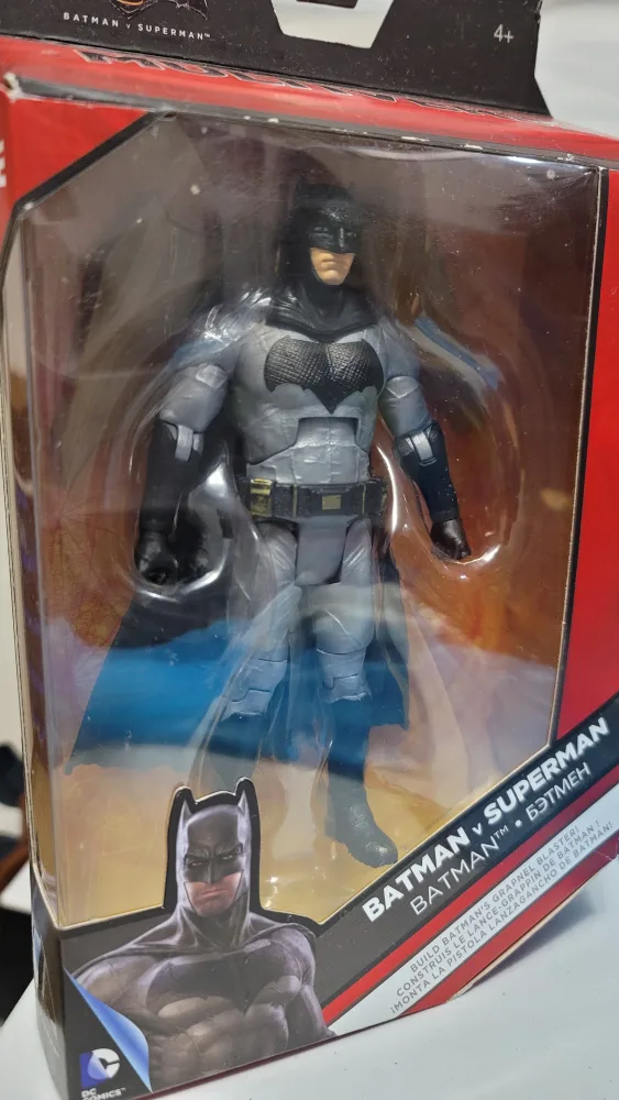 Batman v Superman Action Figures (New) thumbnail
