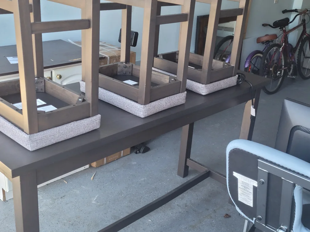 Bar Table and Stools Set image indicator(5)