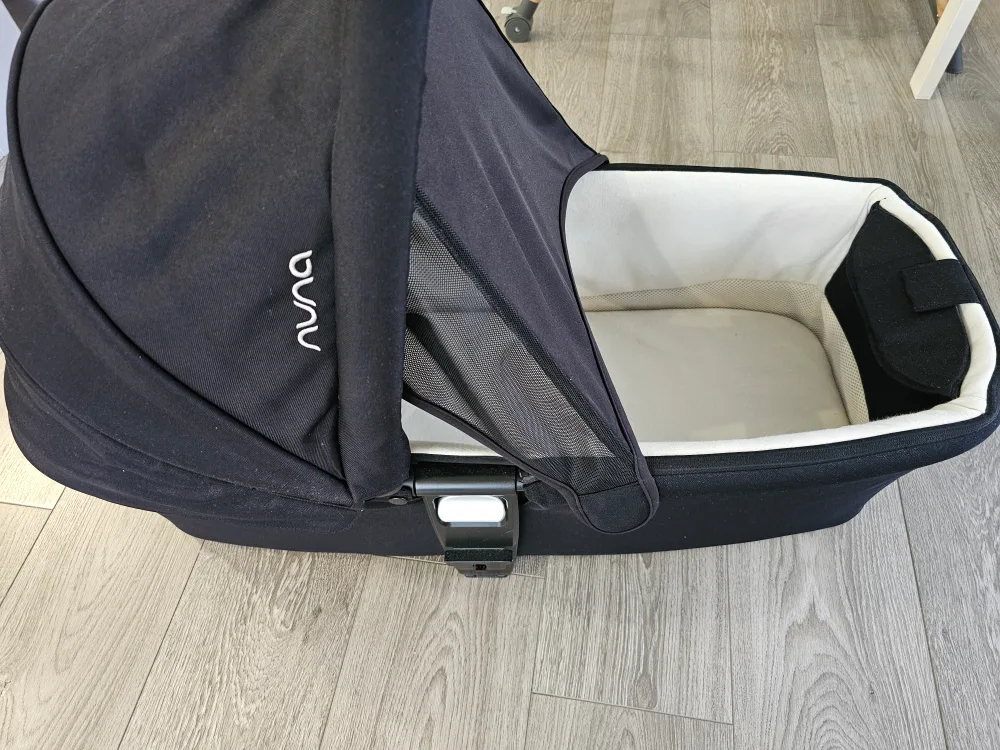 Nuna Mixx Bassinet image indicator(3)