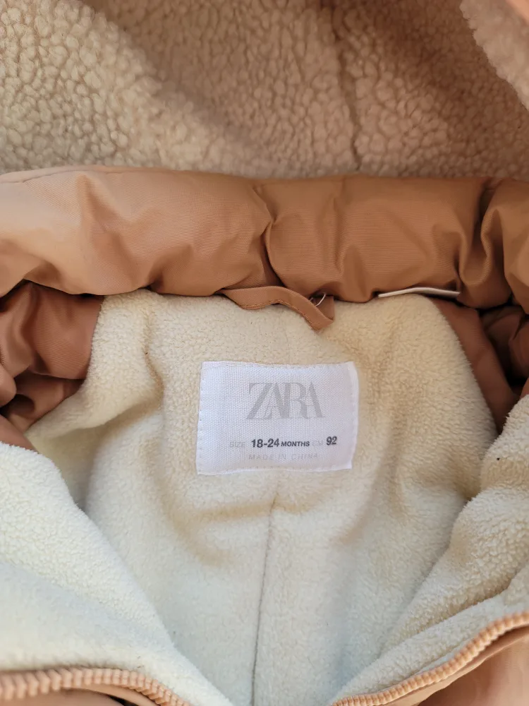Zara Baby Snowsuit - Size 18-24 Months image indicator(2)