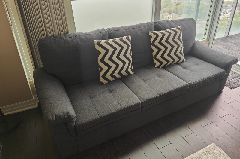3-Seater Grey Sofa - Cozy, Stylish