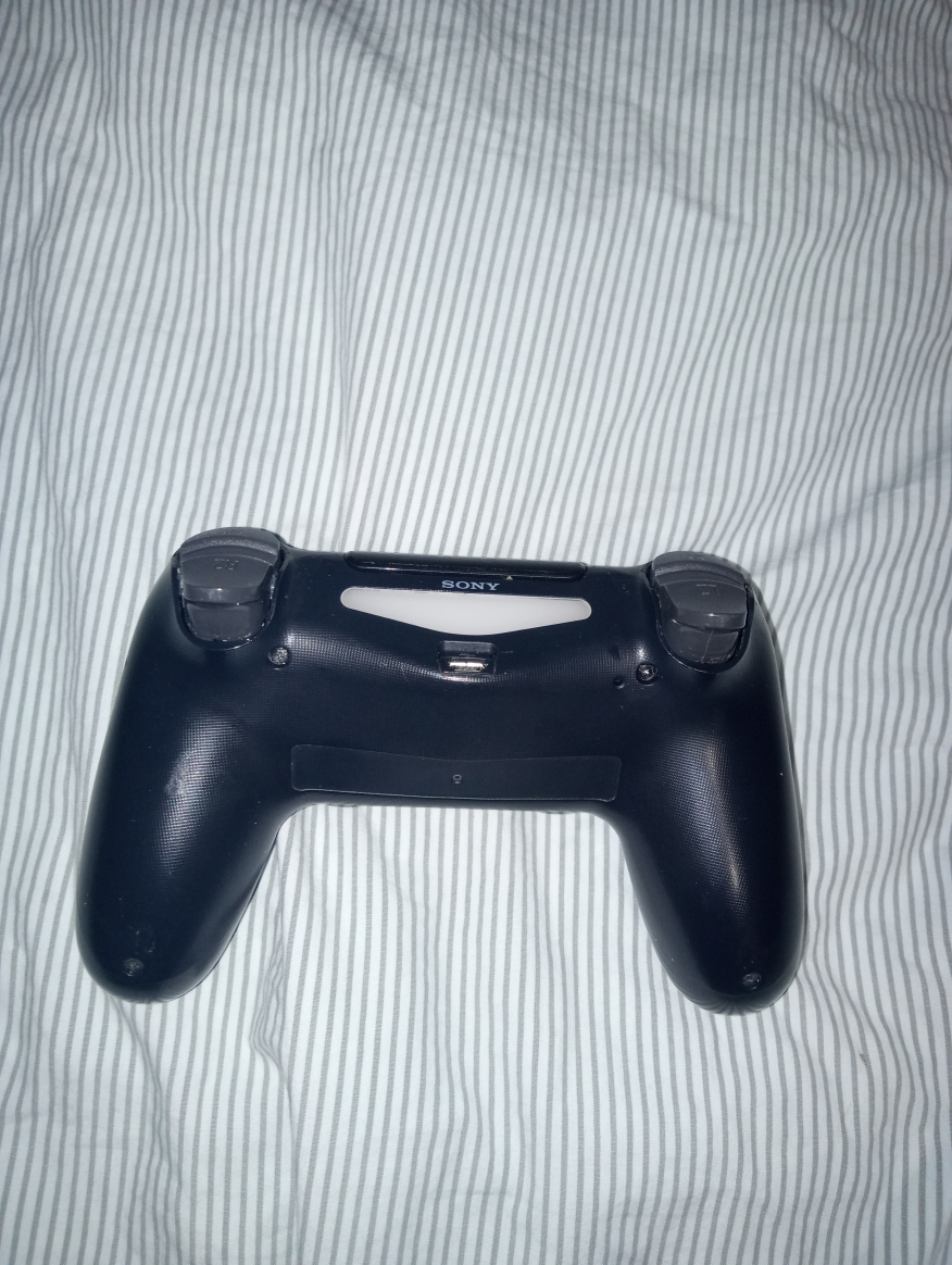 Sony Dualshock 4 Wireless Controller - photo 2