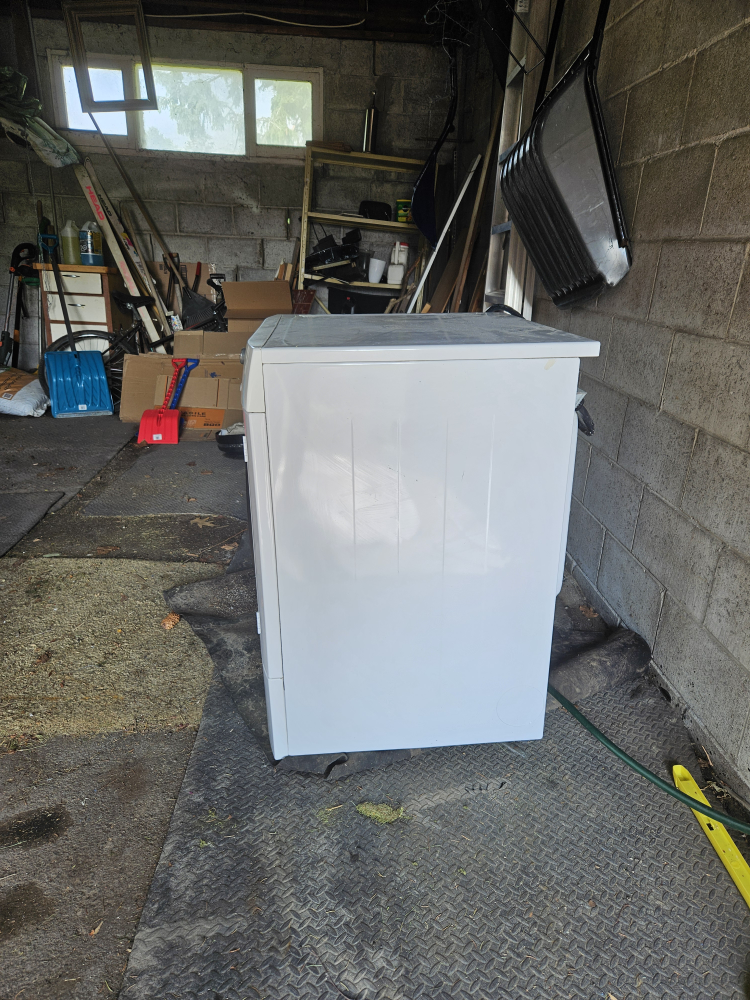 Frigidaire White Laundry Dryer - photo 2