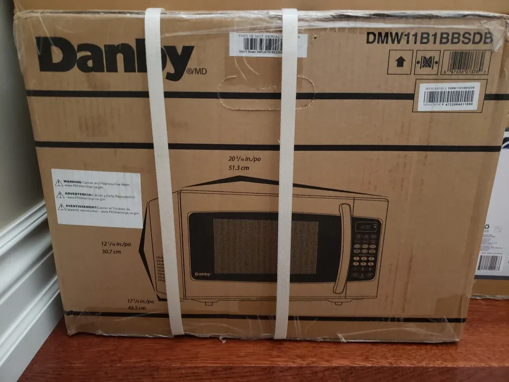 Danby Microwave Oven thumbnail