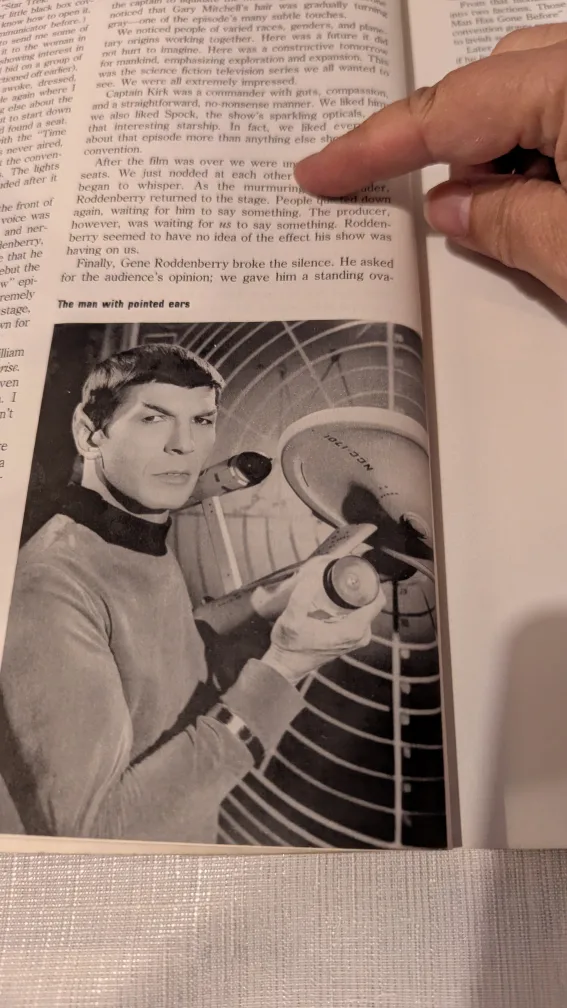 The Star Trek Compendium 20th Anniversary image indicator(7)