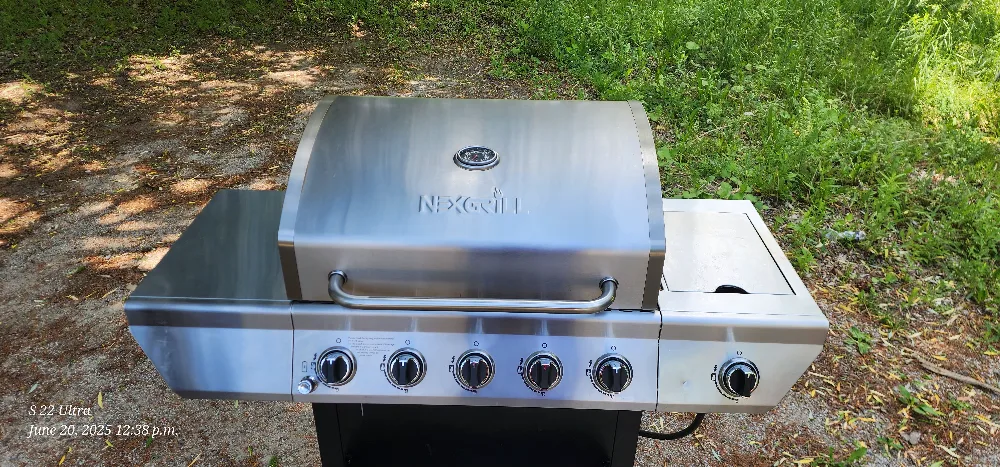 Nexgrill BBQ 5-Burner Propane image indicator(4)