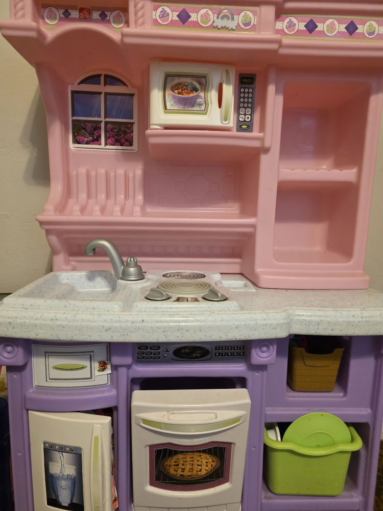 Step2 Lil' Chef's Kitchen