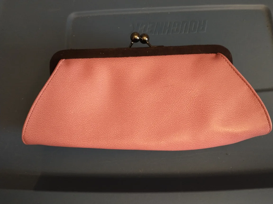 BUBBLEGUM PINK 10" LEATHER CLUTCH / EVENING BAG thumbnail