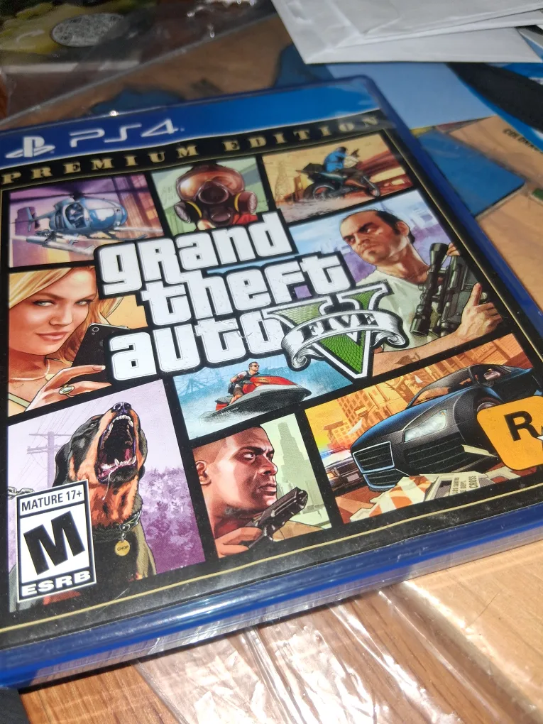 Grand Theft Auto V - PS4 - Premium Edition image indicator(5)