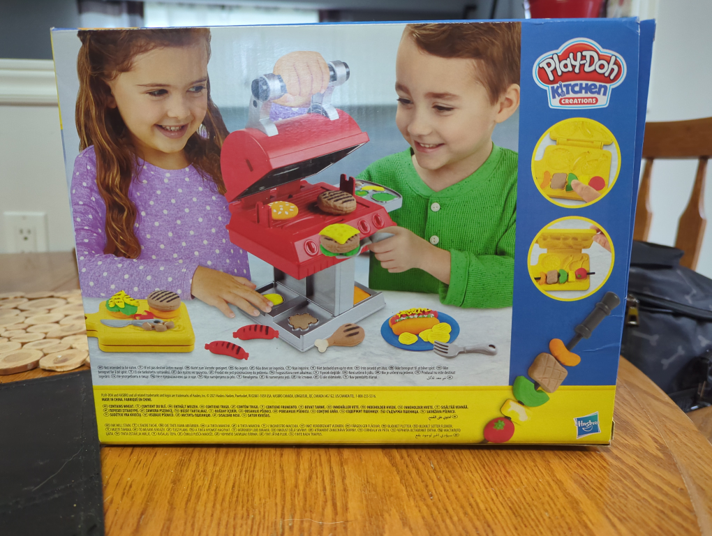 Play-Doh Kitchen Creations Grill 'n Stamp Playset - New - photo 2