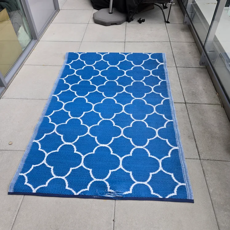 Blue and White Outdoor Mat thumbnail