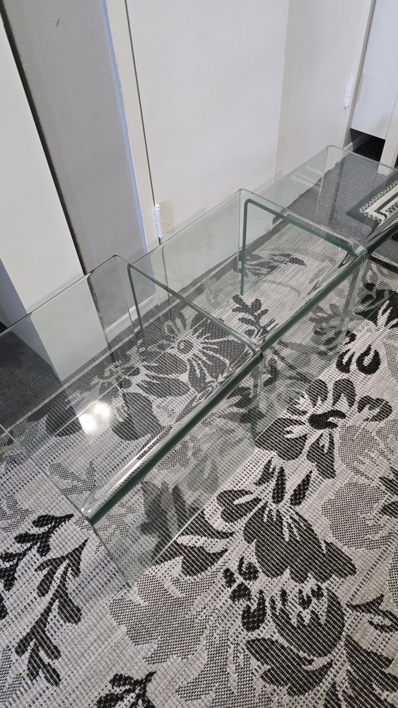 Glass Nesting Tables - Set of 3 - photo 4