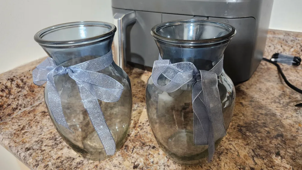 Glass Vases with Ribbon thumbnail