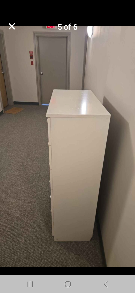 White 8-Drawer Dresser - photo 3