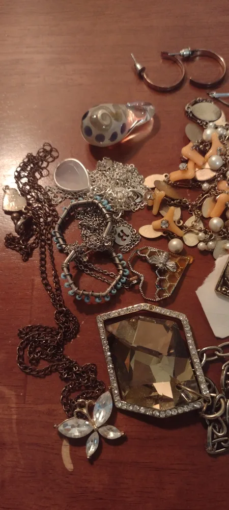 Jewelry Lot image indicator(2)