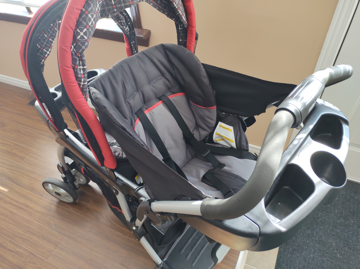 Graco Car Seat and Stroller Combo - photo 3