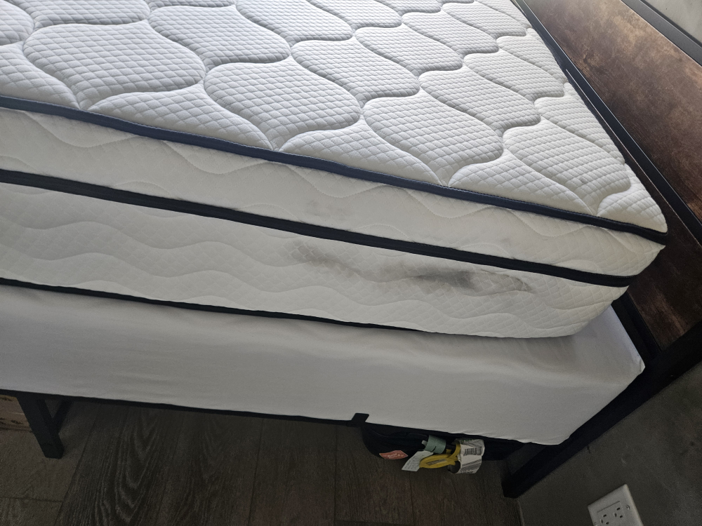 Queen Size Mattress - photo 5