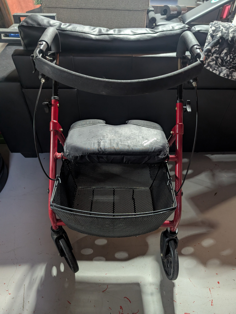 EVOLUTION 4 WHEELED WALKER - photo 2