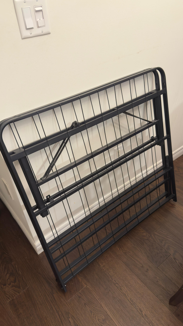 Zinus Easy to Assemble SmartBase Mattress Foundation - Twin