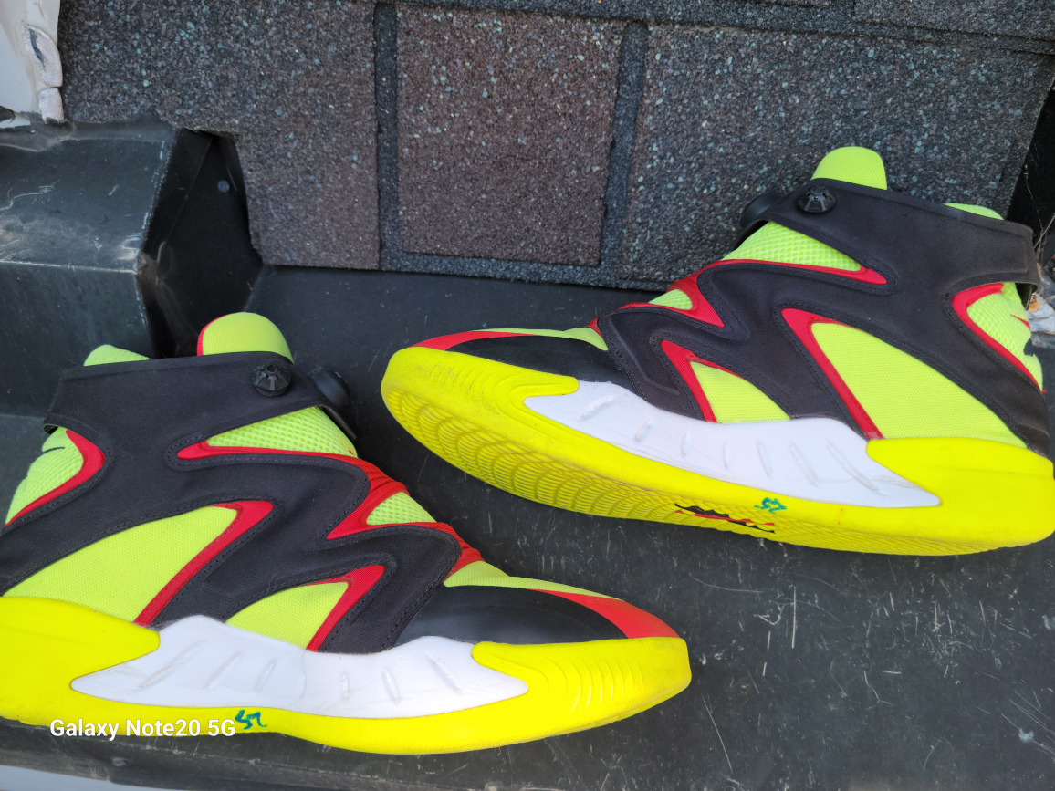 REEBOK PUMPS SIZE 12 - photo 2