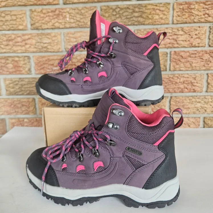 Mountain Warehouse Boots Womens Size 7 US Hiking Outdoors thumbnail