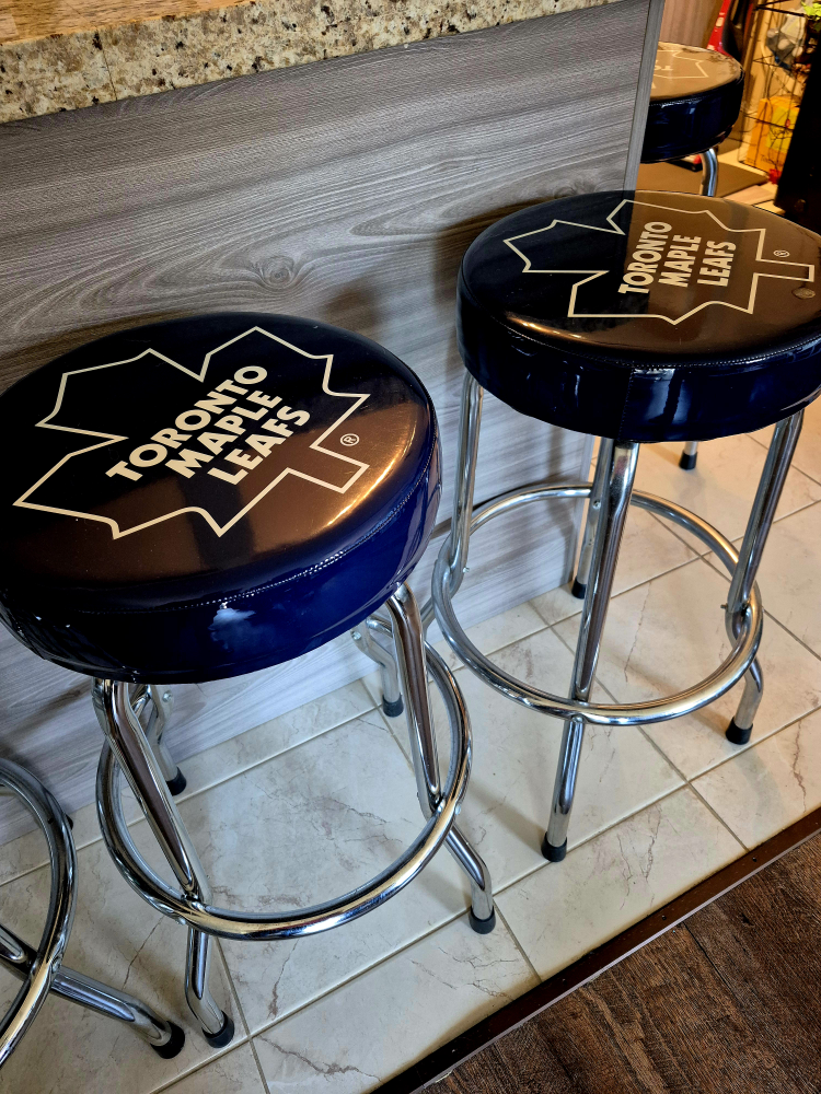 Toronto Maple Leafs Bar Stools - photo 2