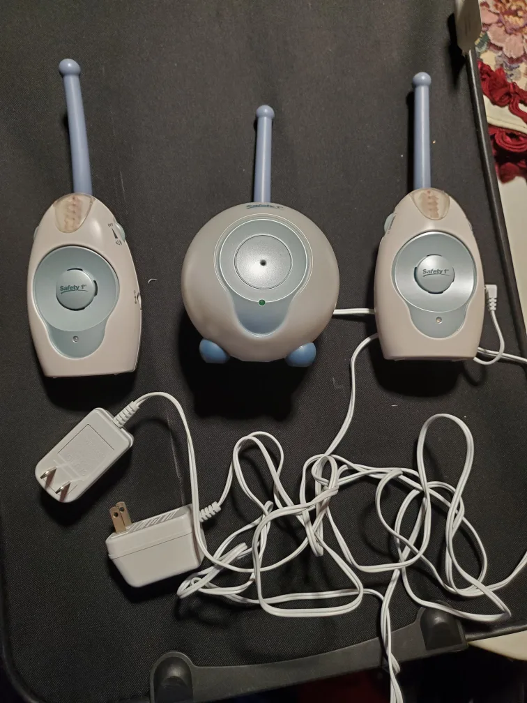 Safety 1st Baby Monitor Set thumbnail