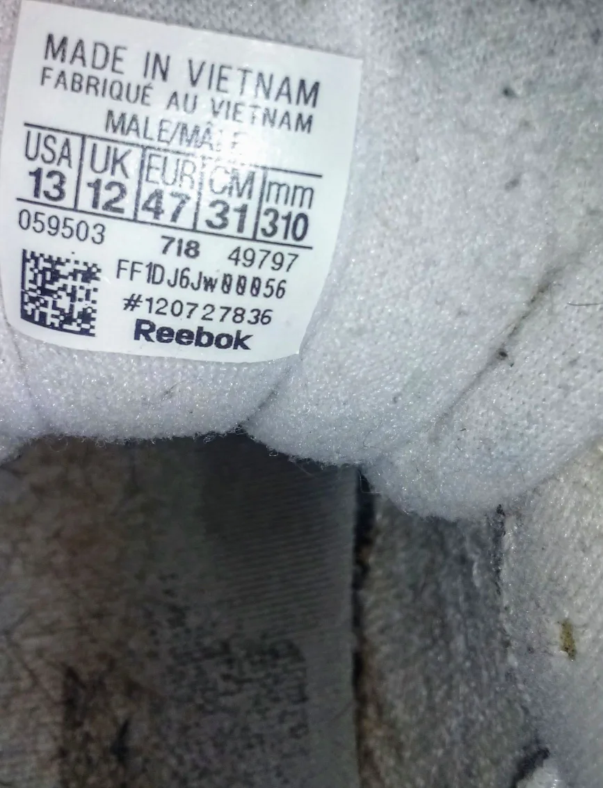 Used Reebok White Sneakers - Size 13 thumbnail