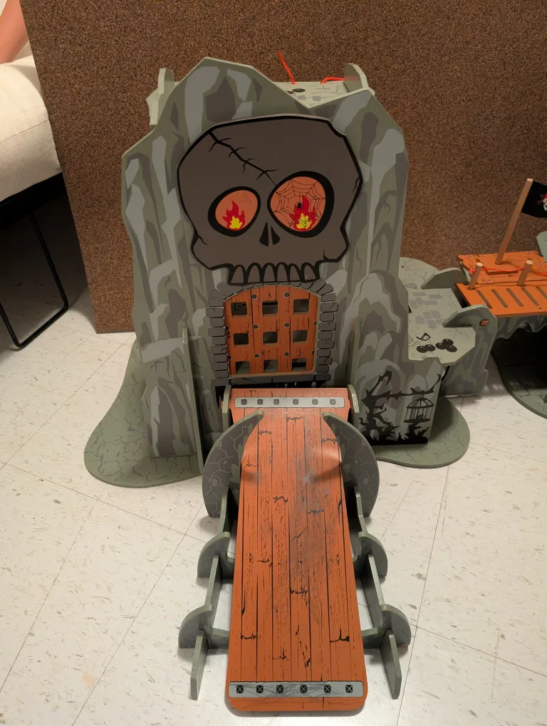 Wooden Castle Play Set image indicator(3)